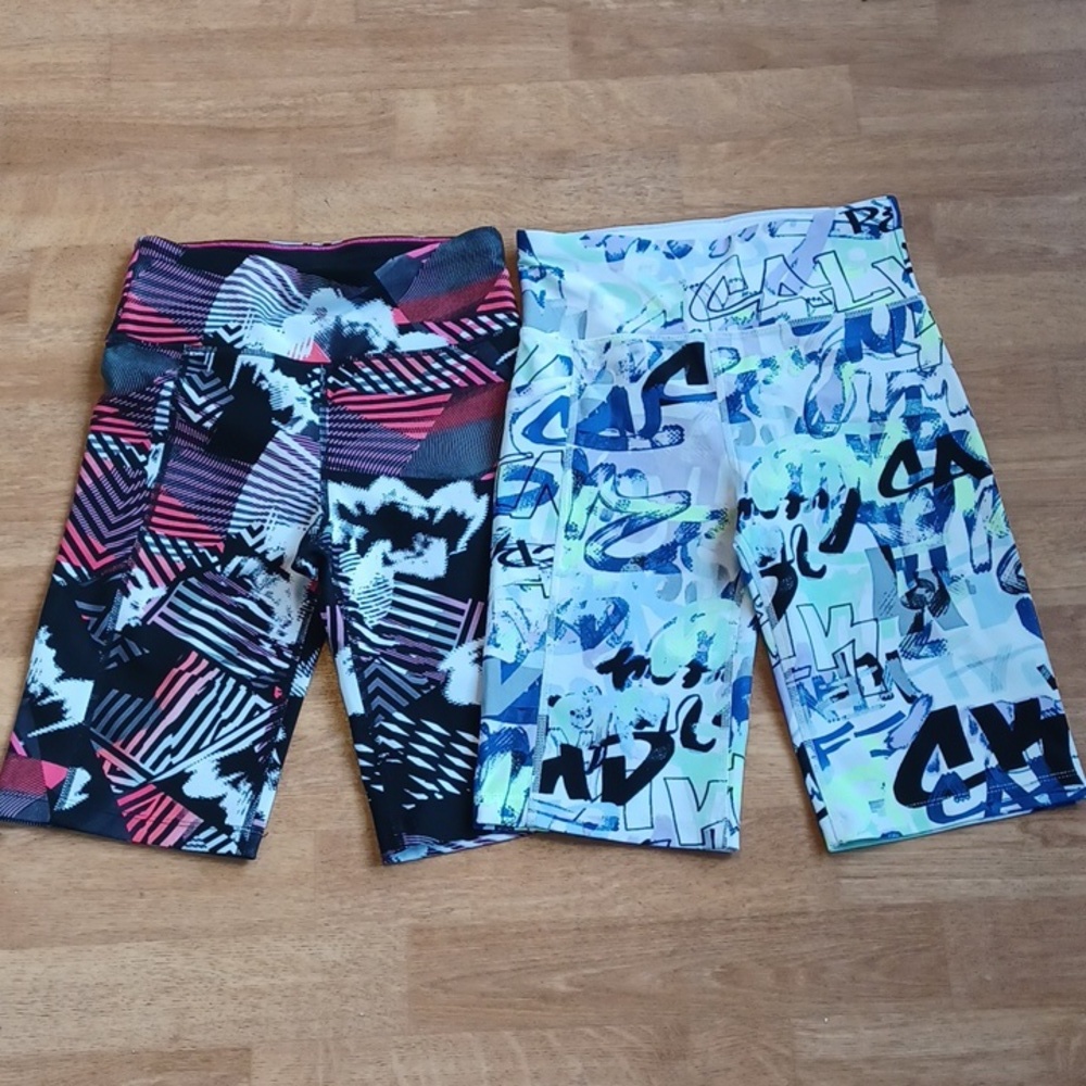 Kelvin Klein workout shorts size women's xsmall